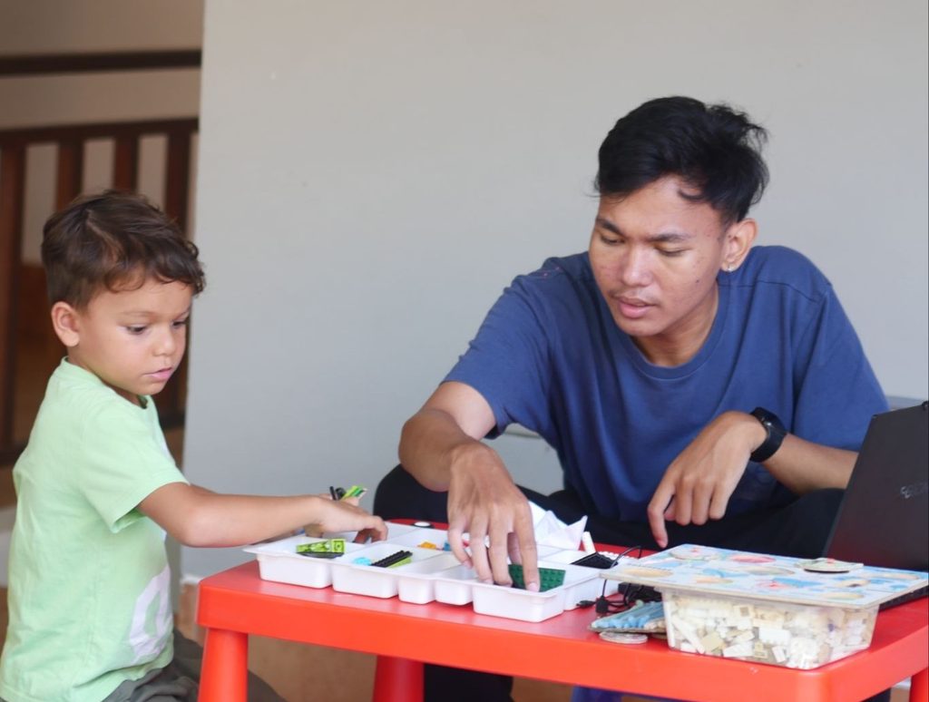 robotic classes in canggu